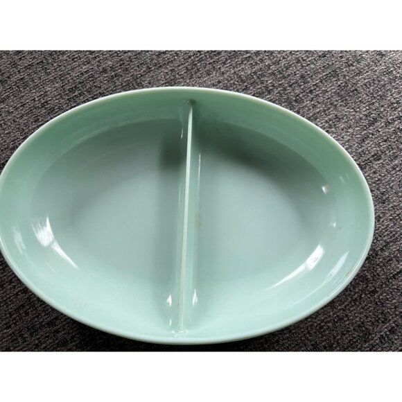 Mint Green Watertown Lifetime Ware Divided Oval Serving Dish 10" Vintage USA-Mad - Picture 1 of 5